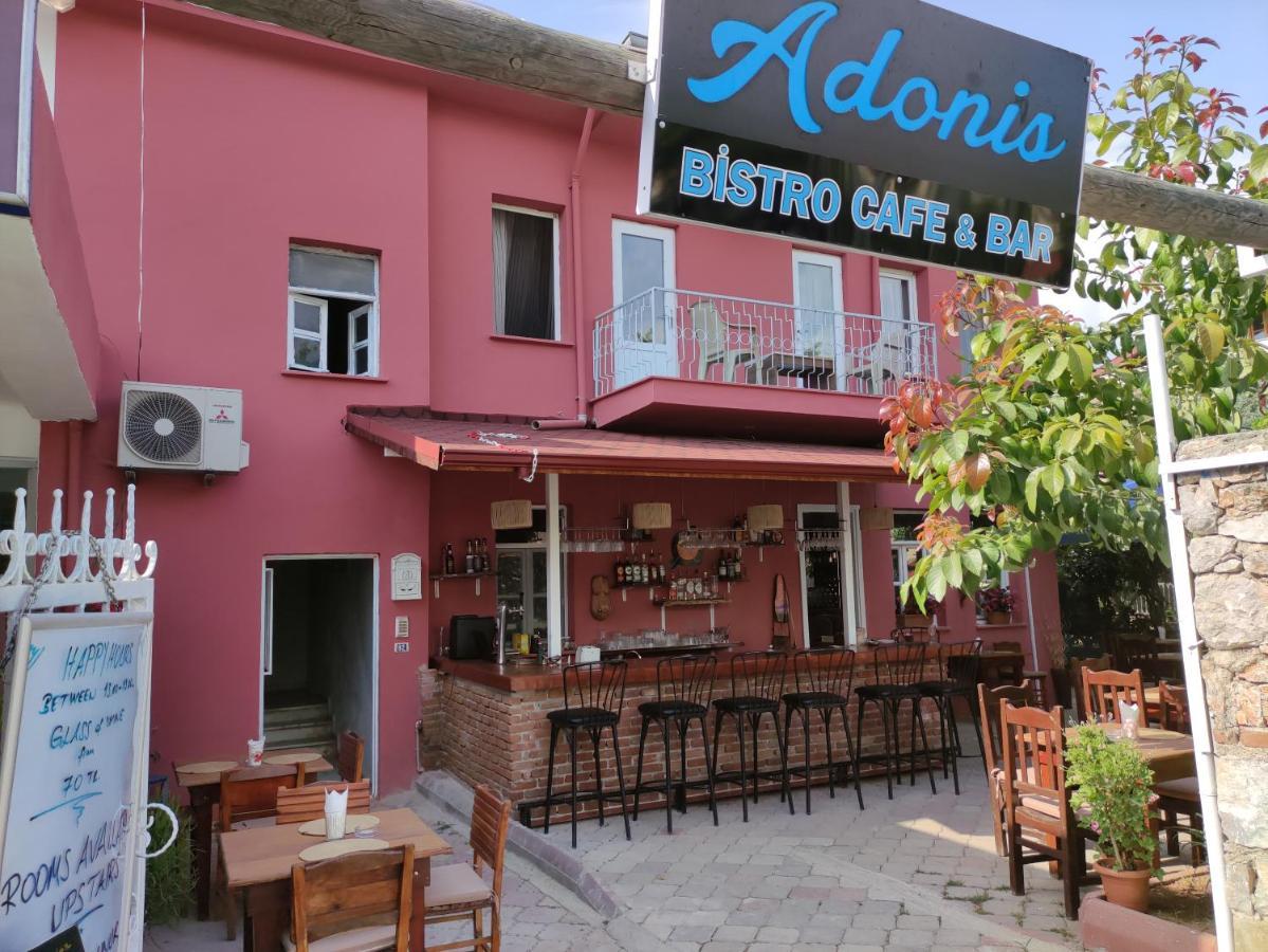 Adonis Bistro Cafe Bar Vandrehjem Fethiye Eksteriør billede